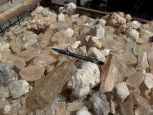 Load image into Gallery viewer, Quartz Crystals - Madagascar - 1 pound