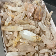Load image into Gallery viewer, Quartz Crystals - Madagascar - 1 pound